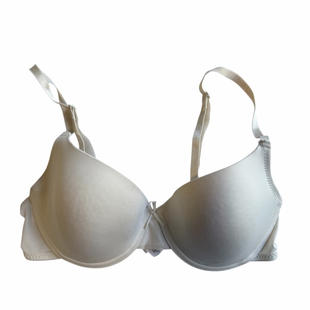 Cream Bra with Hook Closure